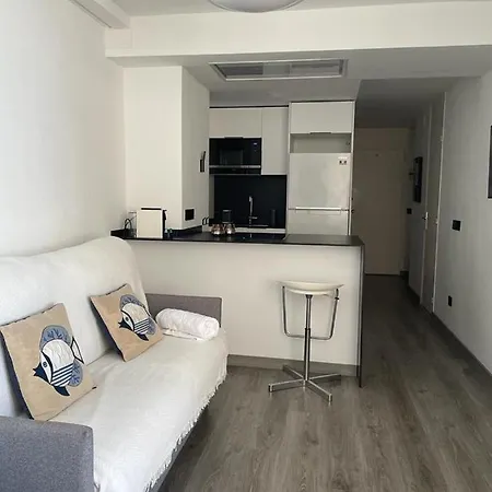 Apartamento Moderno Sobre El Mar Appartamento